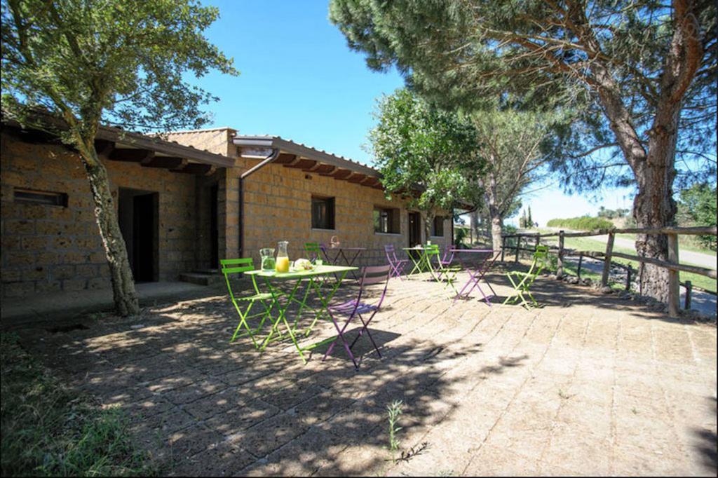 Agriturismo San Giusto Hotel Tuscania Buitenkant foto